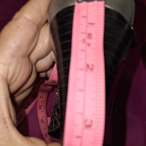 Brighton Silver Woven Women's Sandals - Picture 10 of 10